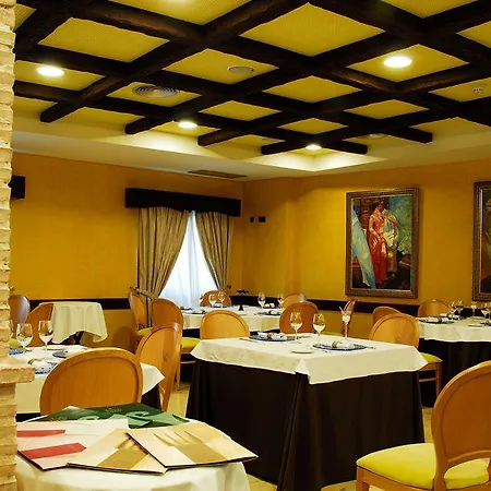Daniya & Business 4* Готель Денія