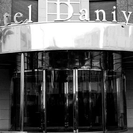 Готель Daniya & Business 4* Денія