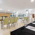 Ξενοδοχείο Daniya & Business 4*