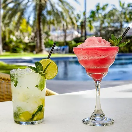 Daniya & Business 4* 4*