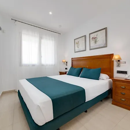 Szálloda Daniya & Business 4*