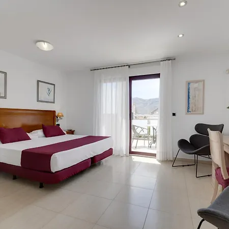Daniya & Business 4* Denia