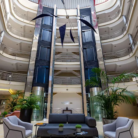 Отель Daniya & Business 4* Дения