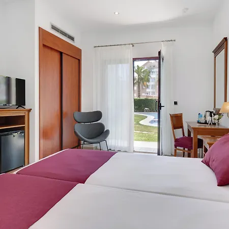 Daniya & Business 4* Hotel