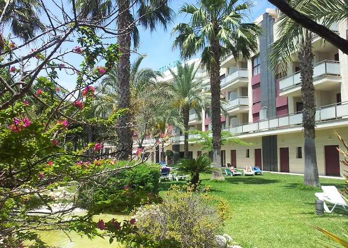 Daniya & Business 4*