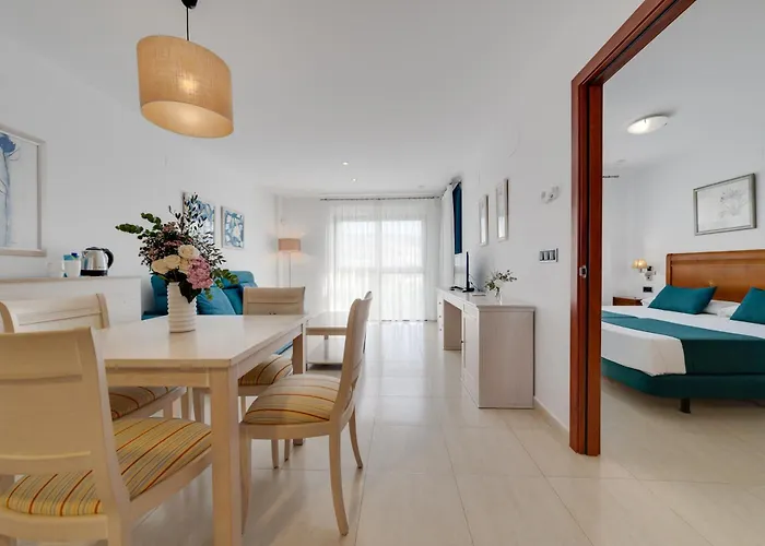 Daniya & Business 4* Hotel Denia