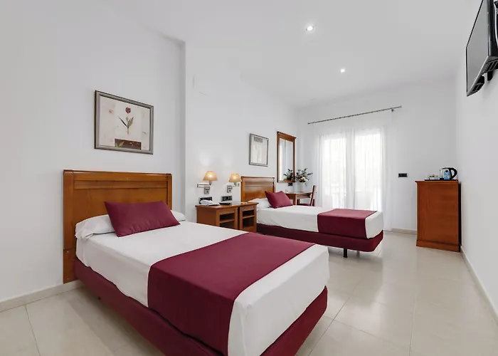 Daniya & Business 4* Hotel 4*