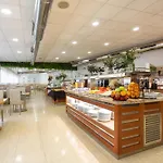 فندق Daniya & Business 4*