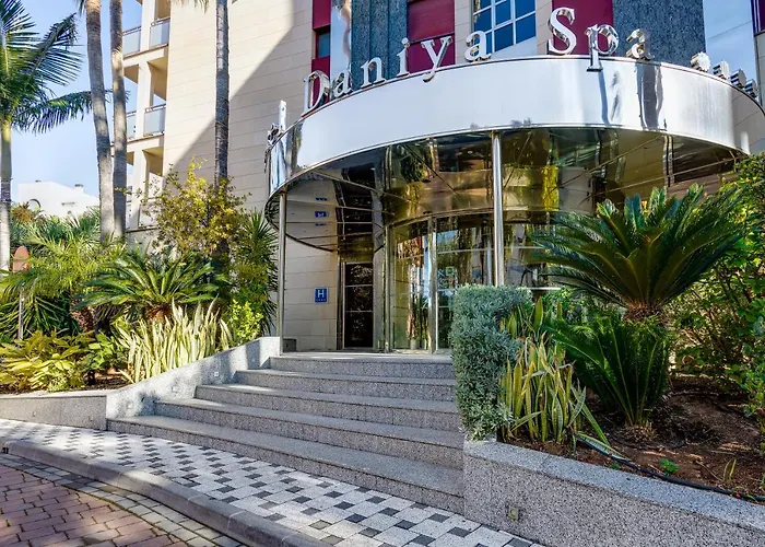 Daniya & Business 4* Hotel 4*