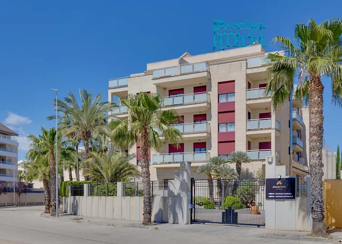 Hotel Daniya & Business 4*